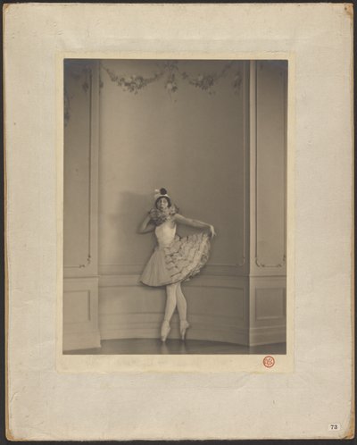 Ballerina af Arthur F. Kales