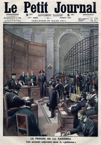 Retssagen mod Camorra (den napolitanske mafia): Anklagerne, som Erricone fremsætter i "gabbione" ved domstolen i Viterbo, Italien, for mordet på Gennaro Cuocolo og hans kone. af Artist Unknown