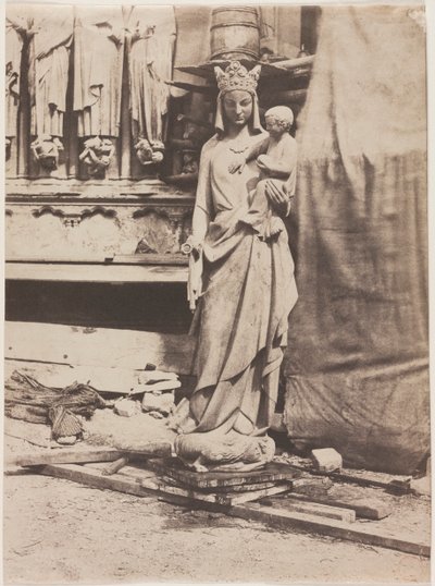 Statue af Jomfruen, Notre Dame de Paris af Auguste Mestral