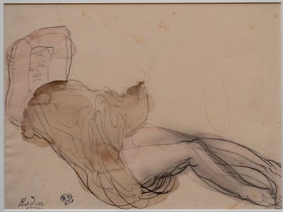 Kvinde liggende, halvnøgen og med armene krydset bag hovedet af Auguste Rodin