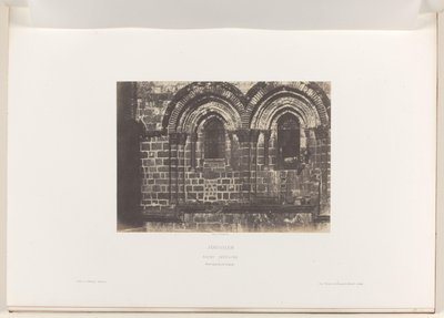 Detalje af facaden af ​​Den Hellige Gravs Kirke, Jerusalem Jerusalem. Den hellige grav. Partie supérieure de la facade (titel på objekt) af Auguste Salzmann