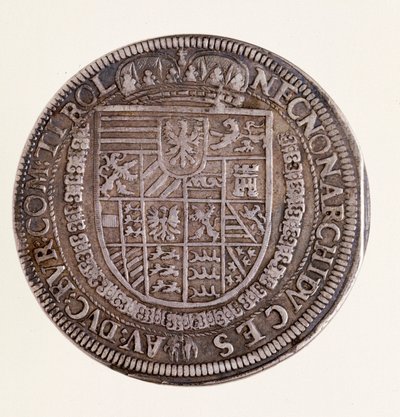 Sølvmønt (thaler) fra Tyrol: kejser Rudolf II (Rodolphe II) (1552-1612) regeringstid. Diam. 4 cm Napoli, museo archeologico nazionale af Austrian School