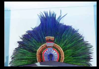 Hovedbeklædning (fjer) af Aztec