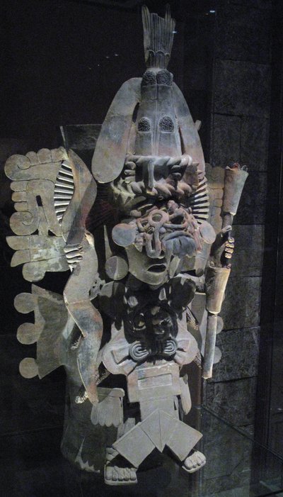 Røgelsebrænder i form af guden Nappatecuhtli, Tlahuac, sen postklassisk periode, ca. 1500 af Aztec