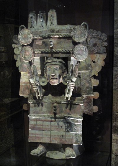 Røgelsebrænder i form af landbrugets gudinde Chicomecoatl, Tlahuac, sen postklassisk periode, ca. 1500 af Aztec