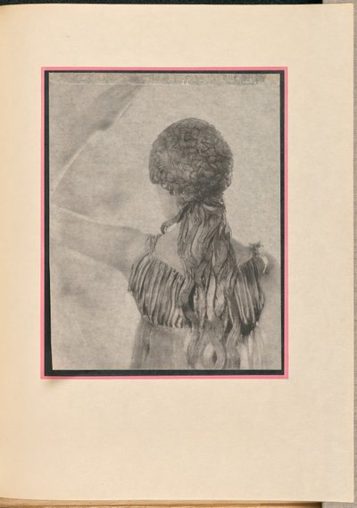 [Kvindelig danser som nymfe, set bagfra]. af Baron Adolf De Meyer