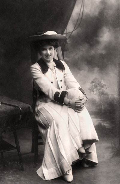 Decima Moore 1871-1964, engelsk skuespillerinde, 1907. af Bassano Studio