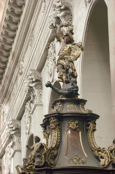 Prædikestol, også kaldet Sandhedens Prædikestol, detalje: St. Michael and the Dragon, 1749 (forgyldt, træ og intarsia) (se også 252679 og 252681) af Bavarian school