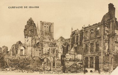 Hotel de Ville efter bombardementet, Ypres, 1915 af Belgian Photographer