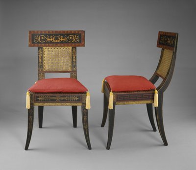 Et par sidestole, ca. 1808 (gessoed, malet og forgyldt gul poppel, eg, ahorn og østlig hvid fyr med stok) af Benjamin Henry Latrobe