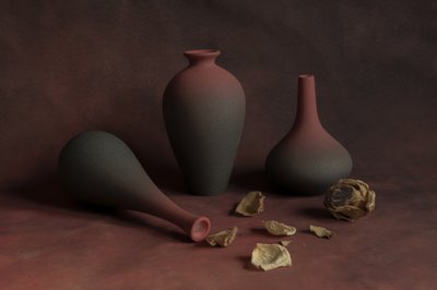Elegant keramisk stilleben af Betty Liu