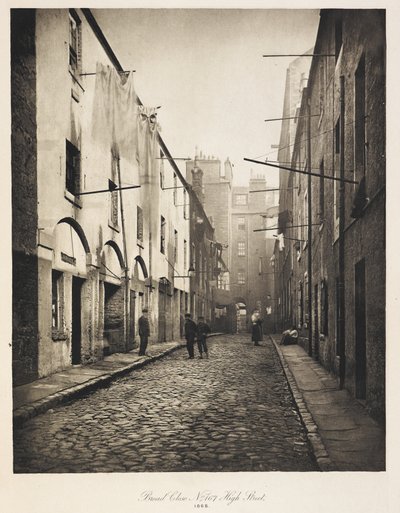 Broad Close No. 167 High Street, fra The Old Closes og Streets of Glasgow af British School