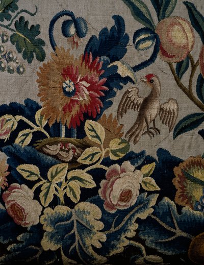 Blomstermønster, detalje fra polstring af sofa i George I-stil, ca. 1725, Storbritannien af British School