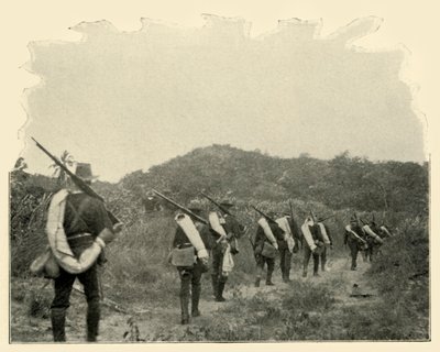 På vej fra Battlefield 1. og 10. til Rough Riders Scene of Conflict, over bjergene af Burr McIntosh