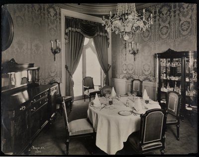 Privat spisestue på Hotel Knickerbocker, 1906 (sølv gelatinetryk) af Byron Company