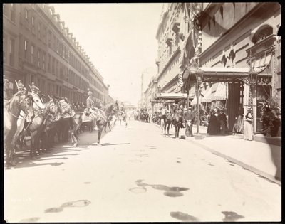 Guvernørens stab afventer Li Hung Changs ankomst på Waldorf Astoria Hotel, New York, 1896 (sølv gelatinetryk) af Byron Company