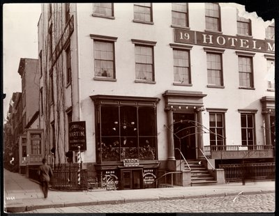 The Hotel Martin på 19 Lafayette Place, New York, 1896 (sølv gelatinetryk) af Byron Company