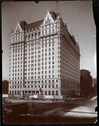 Plaza Hotel under opførelse, 5th Avenue og 59th Street, New York, ca. 1907 (sølv gelatinetryk) af Byron Company
