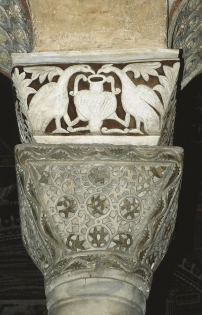 Dekoreret hovedstad fra det indre af Byzantine School