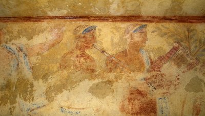 Musikere, fresco, detaljer, Tomb of the Blue Demons, Necropolis of Tarquinia (UNESCO World Heritage List, 2004), Lazio, Italien. Etruskisk civilisation, 5. århundrede f.Kr. (foto) af J.B. and Brown J. Rowbotham