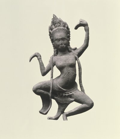A Dancing Apsaras, detalje fra en frise, slutningen af det 12. - begyndelsen af det 13. århundrede (sten) (detalje med 155540) af Cambodian Cambodian