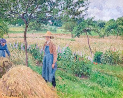 Gartner stående ved en høstak, overskyet himmel, Eragny af Camille Pissarro
