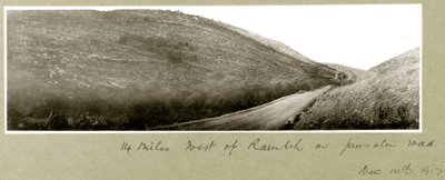23 miles vest for Ramleh på Jerusalem Road, 14. december 1917 af Capt. Arthur Rhodes