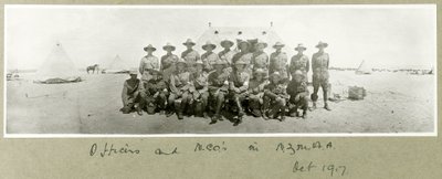 Officerer og underofficerer i N.Z.M.A.A., oktober 1917 af Capt. Arthur Rhodes