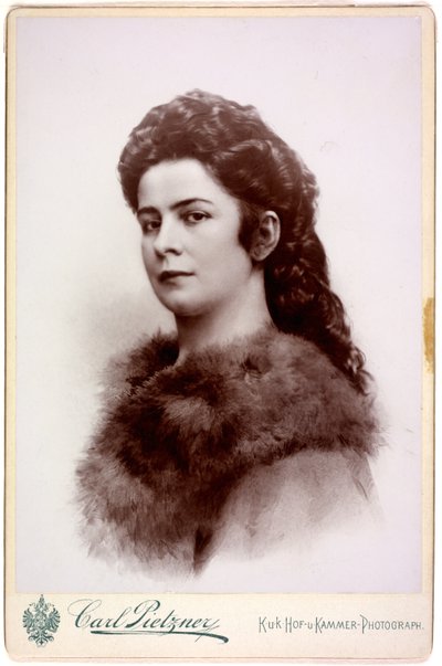 Fru Elisabeth af Carl Pietzner