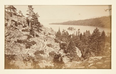 Fire jernbanescener og fire udsigter over Lake Tahoe: Emerald Bay, Lake Tahoe af Carleton E. Watkins