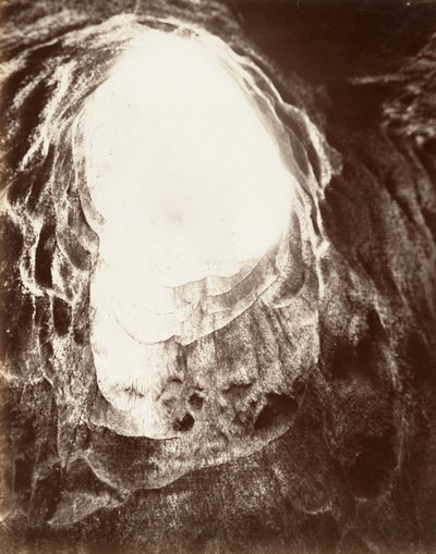 Looking Up Plutos skorsten, 1865-66, trykt ca. 1876. af Carleton Emmons Watkins