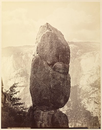Agassiz -kolonne, nær Union Point af Carleton Watkins