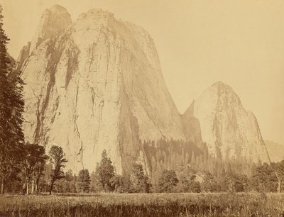[Cathedral Rocks, 2600 fod høj] af Carleton Watkins