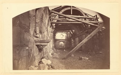 (Mission El Carmelo Stab. 1770/ Interiør Monterey Cal.) af Carleton Watkins