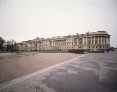 Senatet og synodens bygninger i Sankt Petersborg, 1829-1834 af Carlo Rossi