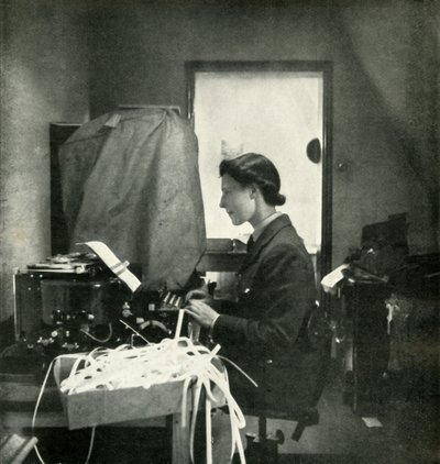 Code and Cypher Officer, c1943. af Cecil Beaton