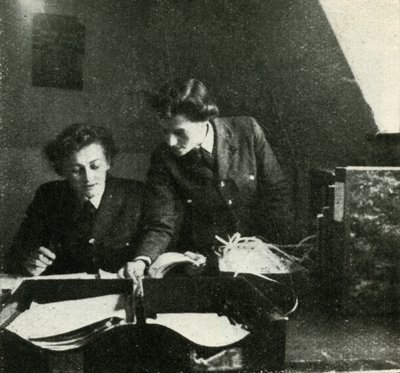 On Signals Duty, c1943. af Cecil Beaton