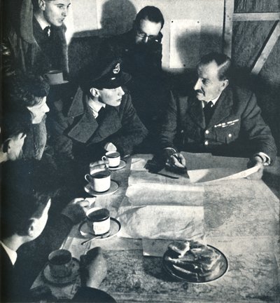 Tilbage: Forhør, 1941 af Cecil Beaton