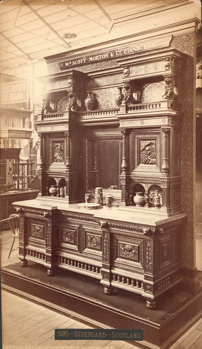 Skænk, Scott Morton & Co, for "Art and I." af Centennial Photographic Co.