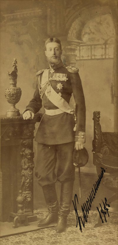 Constantin Constantinovitch de Russie - Portræt af storhertug Constantine Constantinovich af Rusland (1858-1915), af Bergamasco, Charles (Karl) (1830-1896). Albumin foto af Charles Bergamasco