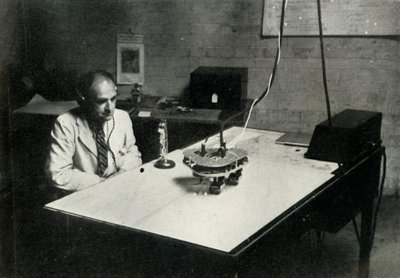 Kontrolbord på en RAF flyveskole, 1941. af Charles Brown