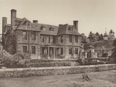Groombridge Place, Sussex, Vestfronten af Charles Latham