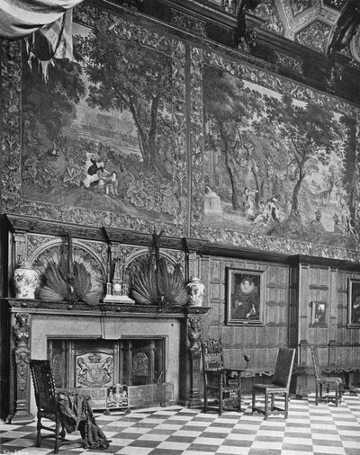 The Marble Hall, South Side (s/h foto) af Charles Latham