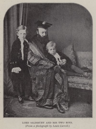 Lord Salisbury og hans to sønner (s/h foto) af Charles Lutwidge Dodgson