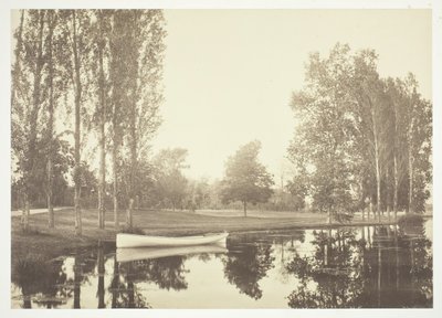 Uden titel, c. 1850. [Båd på en sø i Bois de Boulogne, en park i Paris]. af Charles Marville