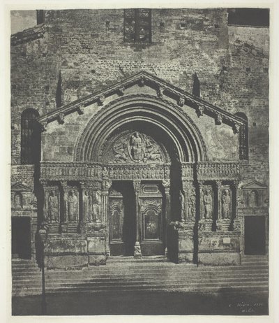 Arles: The West Porch of Saint-Trophime, 21. oktober 1854, trykt 1982. af Charles Nègre