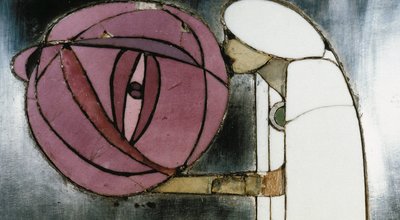 Hvidt skab designet til Mrs. Rowat, 1902 (træ, farvet glas, emalje) af Charles Rennie Mackintosh