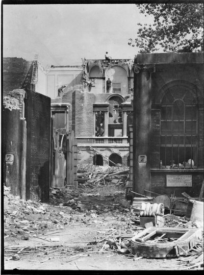 Pembroke House, Whitehall Gardens, Whitehall, City of Westminster, GLA, slutningen af 1930