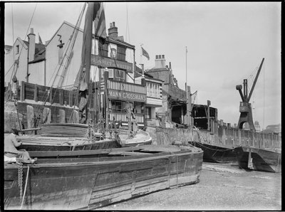 Prospect of Whitby, Wapping Wall, Wapping, Tower Hamlets, Greater London Authority, 1930