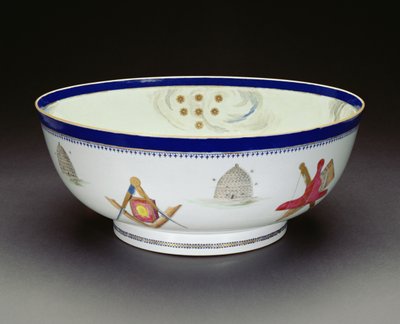 Famille Rose Export Masonic Bowl, Qianlong periode, 1736-95 (porcelæn) (se også 133044 & 133046) af Chinese School
